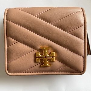 Tory Burch wallet